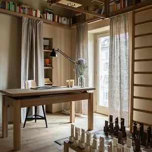 Boutique Sul Naviglio Grande , Milan Italie